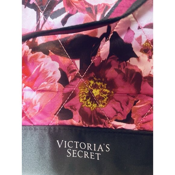 Victoria's Secret Floral Quilted Satin Weekender Tote Travel Bag NWT - Picture 6 of 8